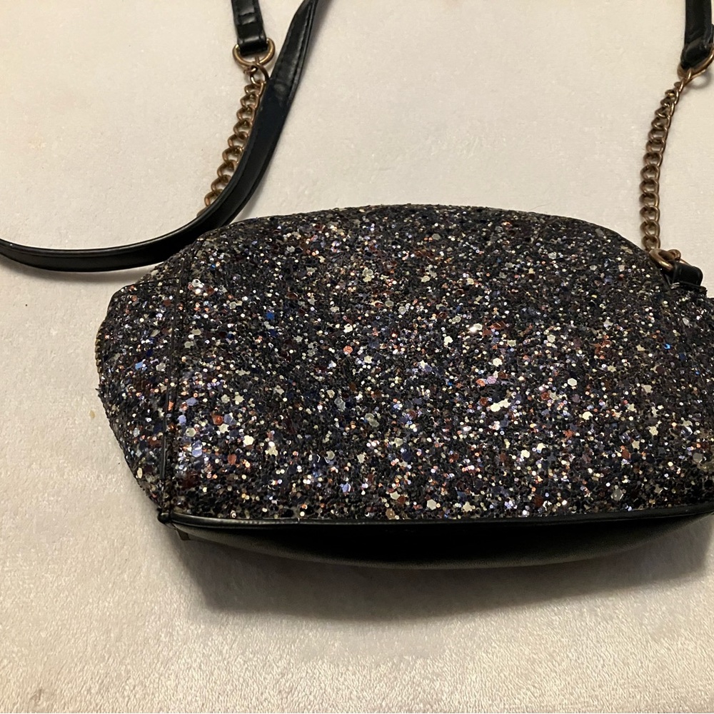 Black sparkly purse - Picture 2 of 5